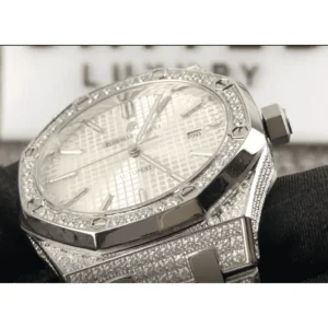 Audemar-Piguet-Iced-Out-Replica-2.webp