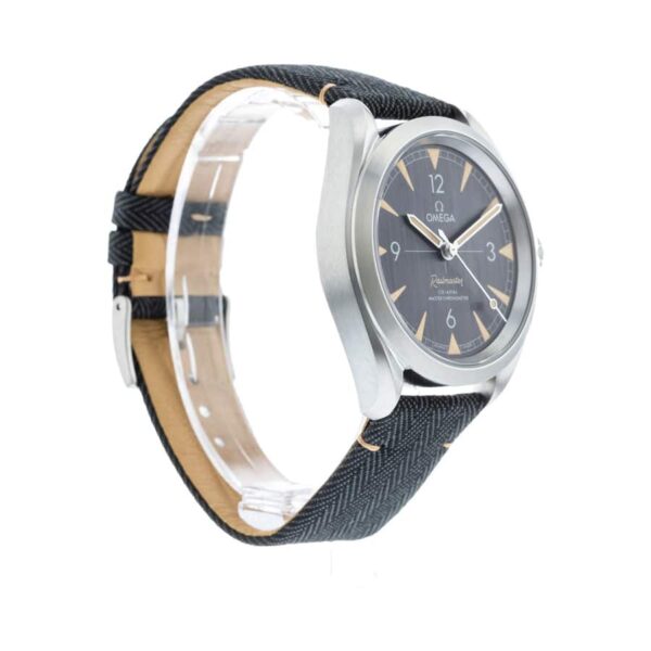 Omega Railmaster Black