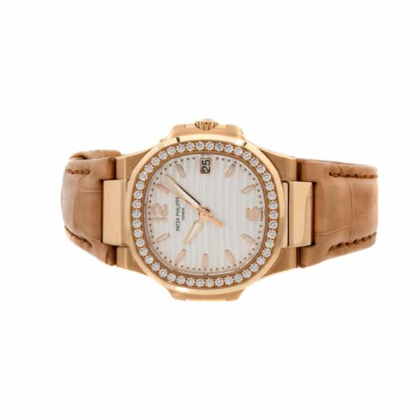 Patek Philippe Nautilus 7010R-011