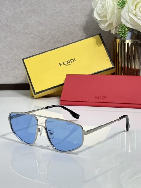 Fendi Aviator Sunglasses for Men & Women – Luxury Metal Frame UV400 Protection Designer Shades