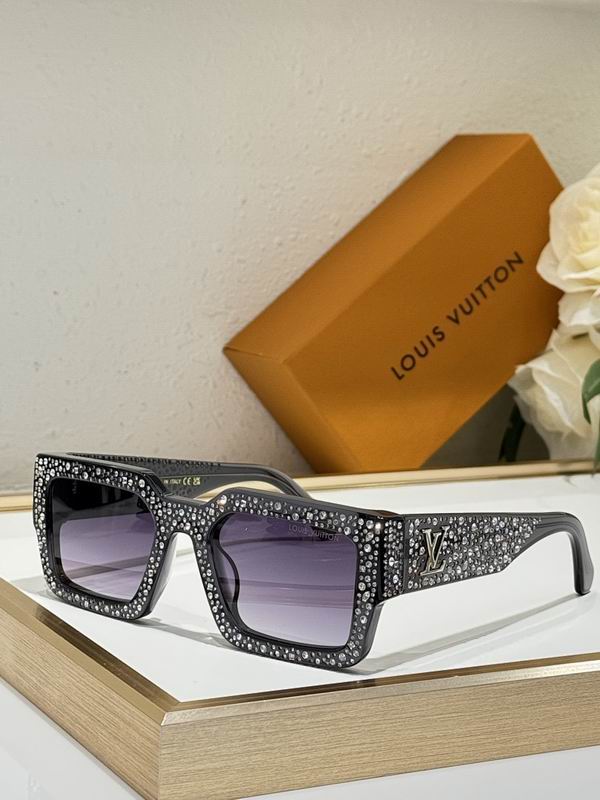 Luxury Oversized Rhinestone Sunglasses – Sparkling Square Frame