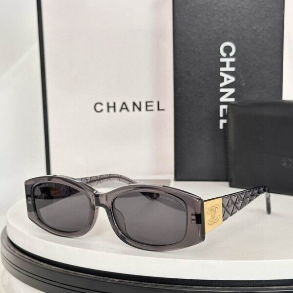 Chanel Vintage Rectangle Sunglasses – Quilted Temple CC Detail