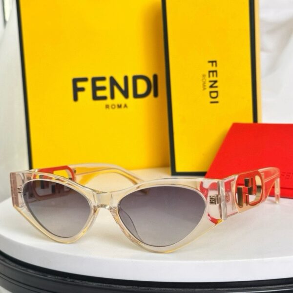 Fendi Fashion Cat-Eye Sunglasses Premium Eyewear