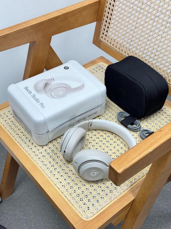 Studio Pro - Premium Wireless Over-Ear Headphones- Up to 40-Hour Battery Life, Active NoiseCancelling, USB-C Lossless Audio, Apple & Android Compatible