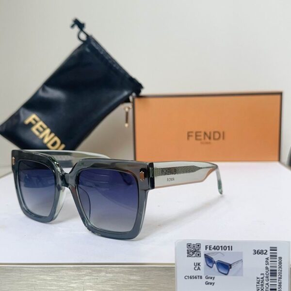 Fendi FE40101I Square Frame Sunglasses