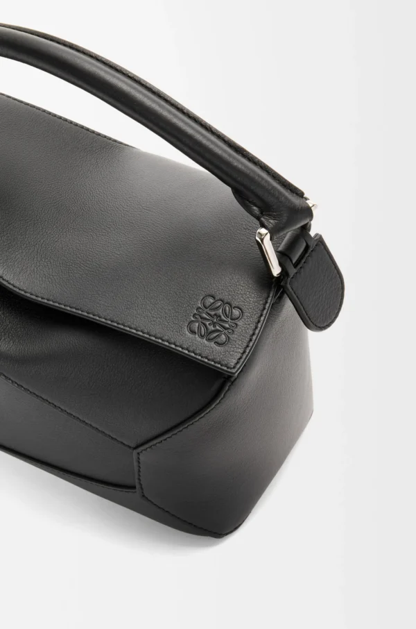 Small Puzzle Edge bag in classic calfskin Black
