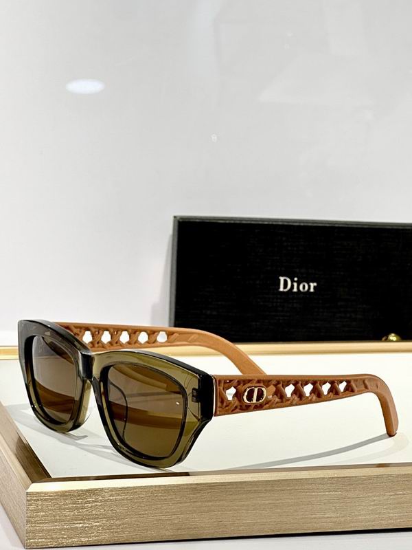 Dior Cannage Cut-Out Square Sunglasses