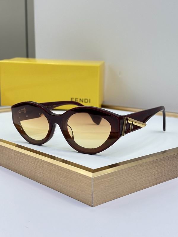 Fendi Cat-Eye Luxury Sunglasses