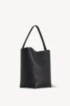 Medium N/S Park Tote Bag in Leather black