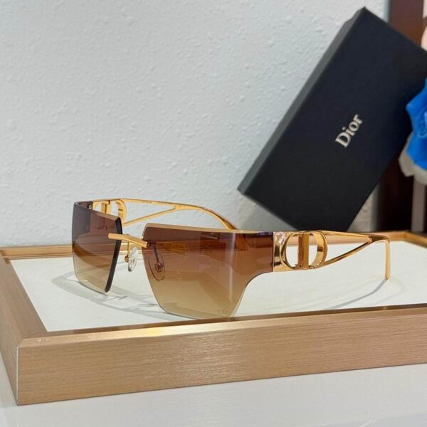 Dior CD Signature Shield Sunglasses – Luxury Rimless Edition