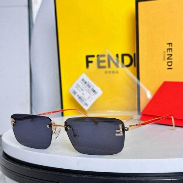 Fendi Rimless Square Sunglasses