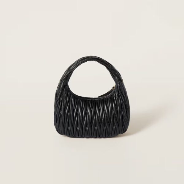 Wander Matelassé Medium Hobo Underarm Bag black