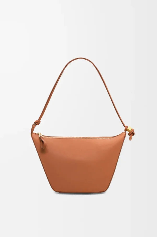 Mini Hammock hobo in classic calfskin Tan