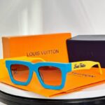 Signature Square Frame Sunglasses with Contrast Temples