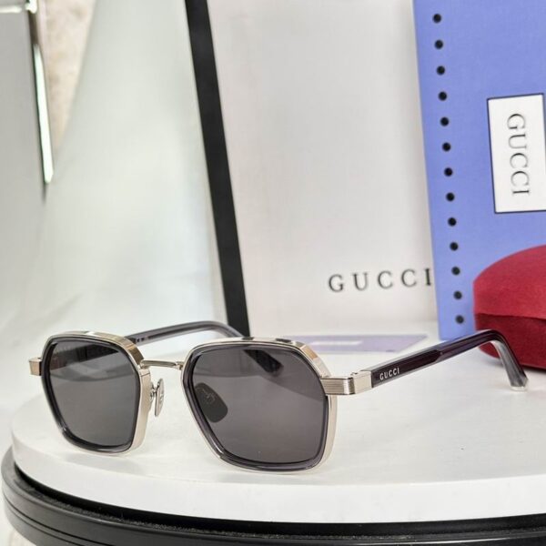 Classic Square Frame Sunglasses – Premium Acetate UV400 Eyewear