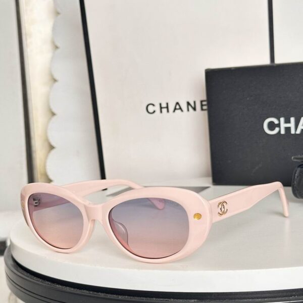 Chanel Retro Oval Frame Sunglasses – Minimal Logo Chic