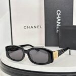 Chanel Vintage Rectangle Sunglasses – Quilted Temple CC Detail
