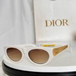 Dior Chic Cat-Eye Sunglasses – Luxury Statement Eyewear