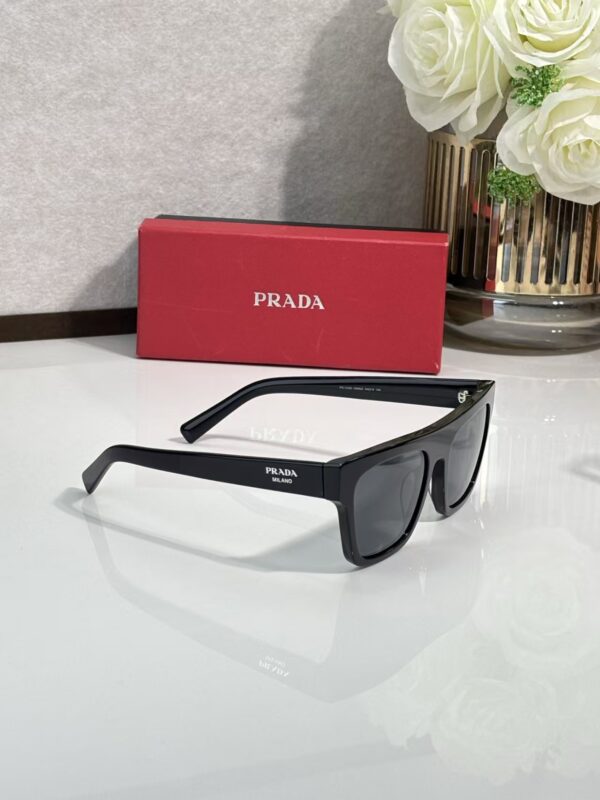Prada Milano Bold Rectangular Sunglasses – Premium Acetate Frame with UV Protection