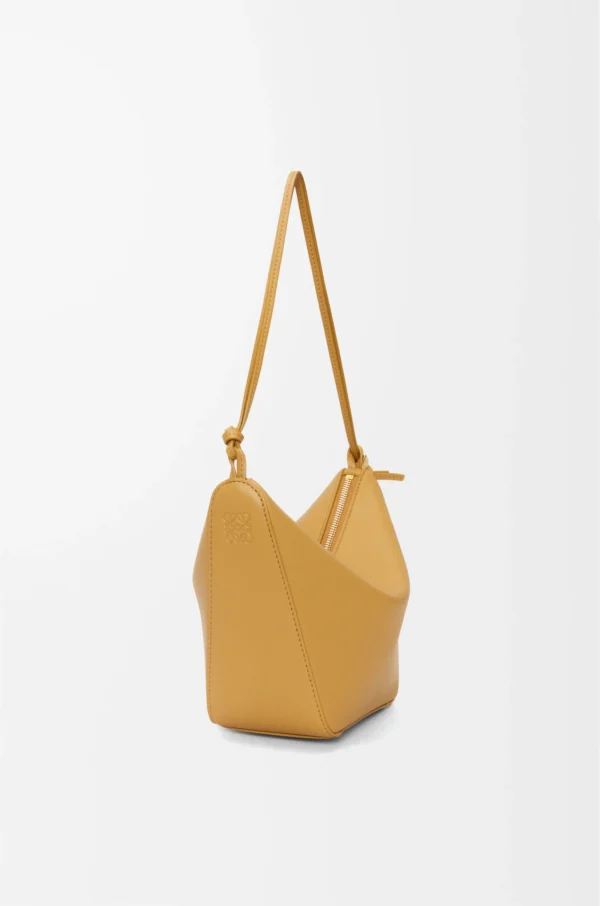 Mini Hammock hobo in classic calfskin Sahara