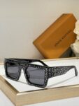 Luxury Oversized Rhinestone Sunglasses – Sparkling Square Frame