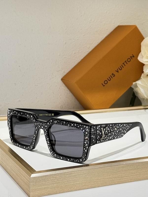 Luxury Oversized Rhinestone Sunglasses – Sparkling Square Frame