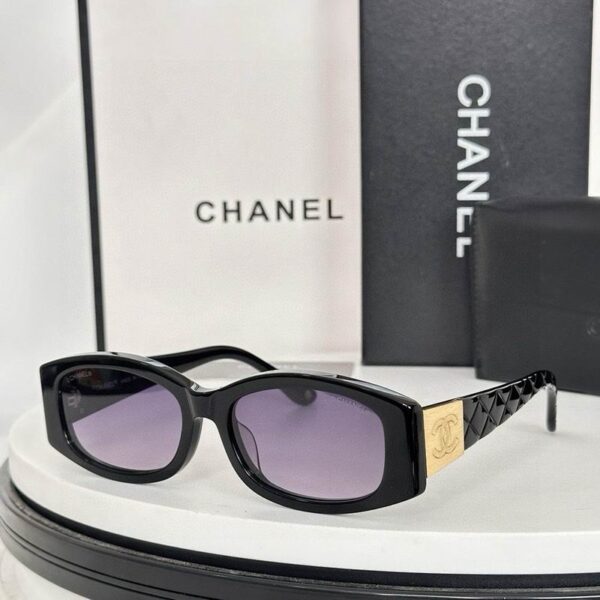 Chanel Vintage Rectangle Sunglasses – Quilted Temple CC Detail