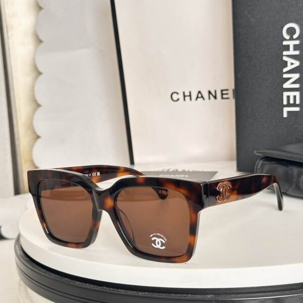 Chanel Oversized Square Sunglasses – Signature Double CC Detail
