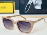 Fendi Square Gradient Sunglasses – Premium Oversized UV Protection Fashion Eyewear