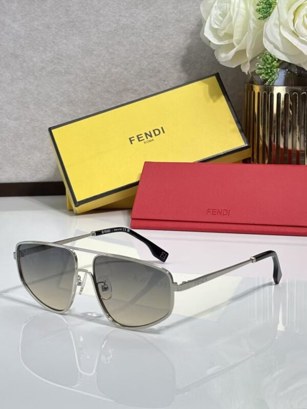 Fendi Aviator Sunglasses for Men & Women – Luxury Metal Frame UV400 Protection Designer Shades