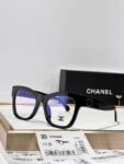 Chanel Classic Cat-Eye Sunglasses | Elegant Vintage Style