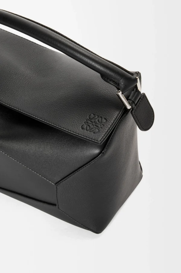 Puzzle bag in classic calfskin Black