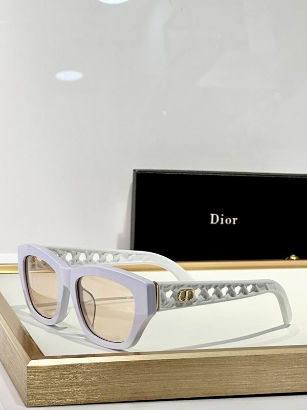 Dior Cannage Cut-Out Square Sunglasses