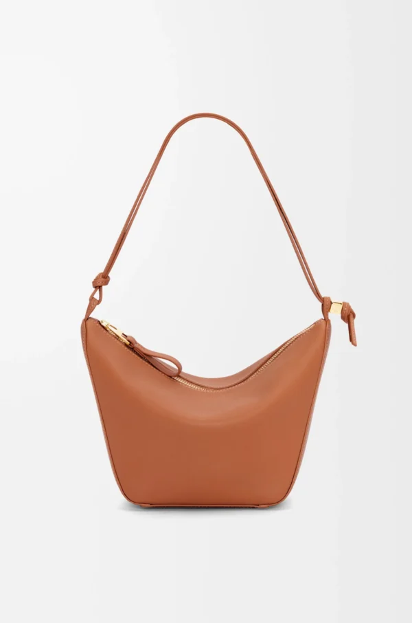 Mini Hammock hobo in classic calfskin Tan