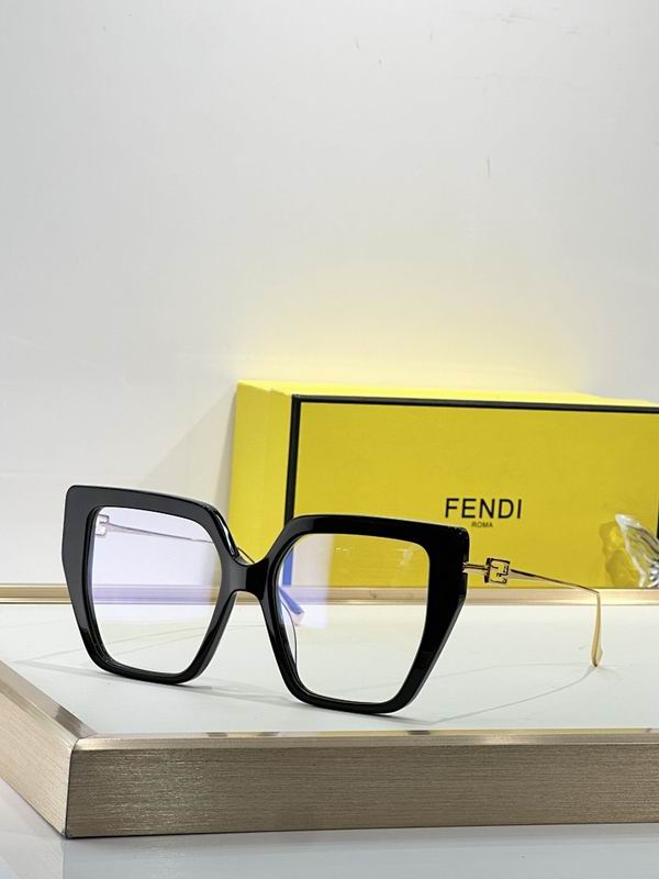 Fendi Oversized Square Frame Sunglasses – Statement Luxury