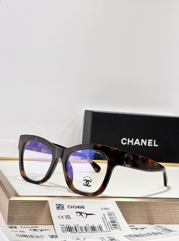 Chanel Classic Cat-Eye Sunglasses | Elegant Vintage Style