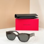 Saint Laurent Minimalist Cat-Eye Sunglasses