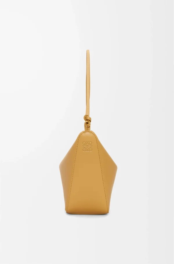 Mini Hammock hobo in classic calfskin Sahara