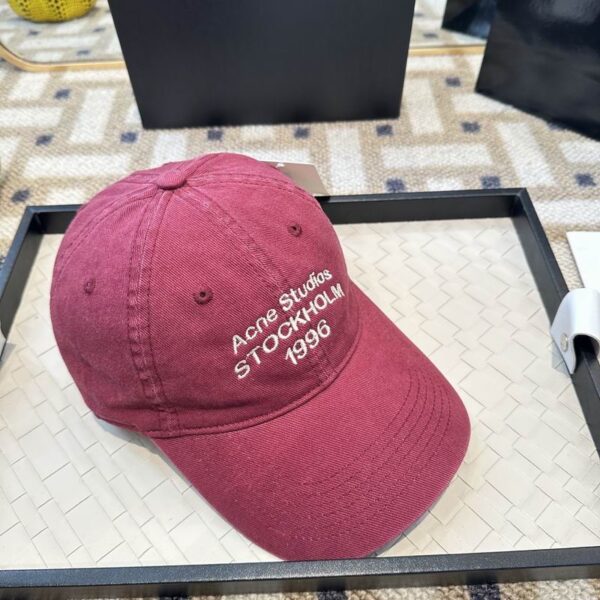 Luxury designer retro letter baseball cap embroidered unisex adjustable dad cap