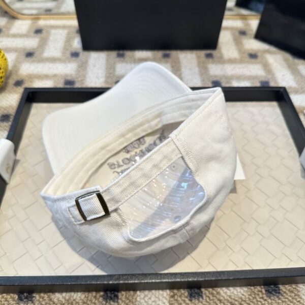 Luxury designer retro letter baseball cap embroidered unisex adjustable dad cap