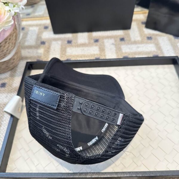 Luxury designer trendy casual baseball cap embroidered unisex adjustable seasonal shipping cap