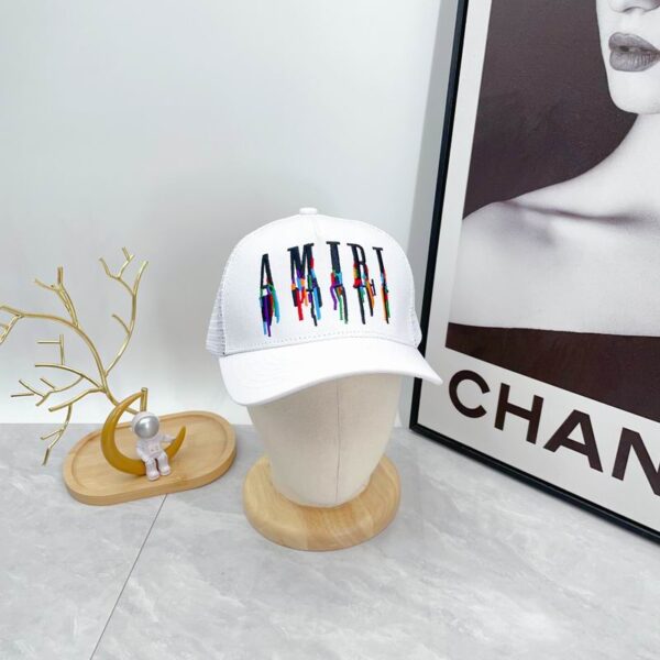 Luxury designer retro letter baseball cap, men's and women's sports adjustable fashion cap