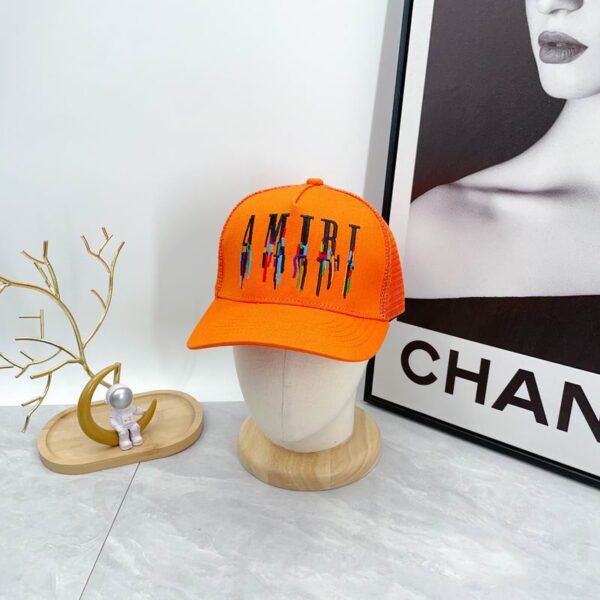 Luxury designer retro letter baseball cap, men's and women's sports adjustable fashion cap