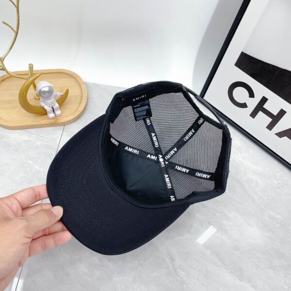 Luxury designer retro letter baseball cap, men's and women's sports adjustable fashion cap