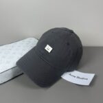 Luxury designer retro washed baseball cap for men and women, casual smiley face metal adjustable sports cap