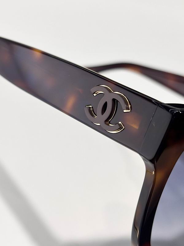 Chanel Classic Cat-Eye Sunglasses | Elegant Vintage Style