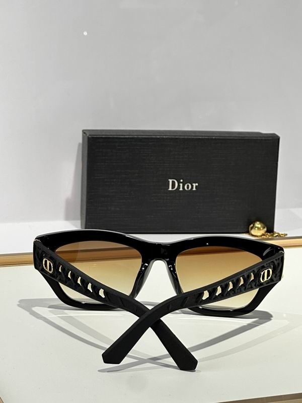 Dior Cannage Cut-Out Square Sunglasses