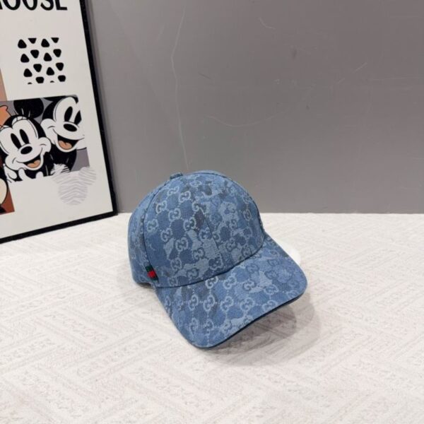 Luxury designer camouflage denim baseball cap, fashionable unisex cap