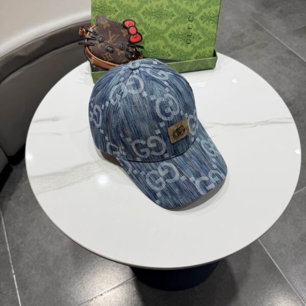 Luxury designer camouflage denim baseball cap, fashionable unisex cap