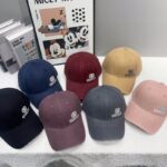 Luxury designer letter baseball cap suitable for both men and women, retro adjustable fashion hat